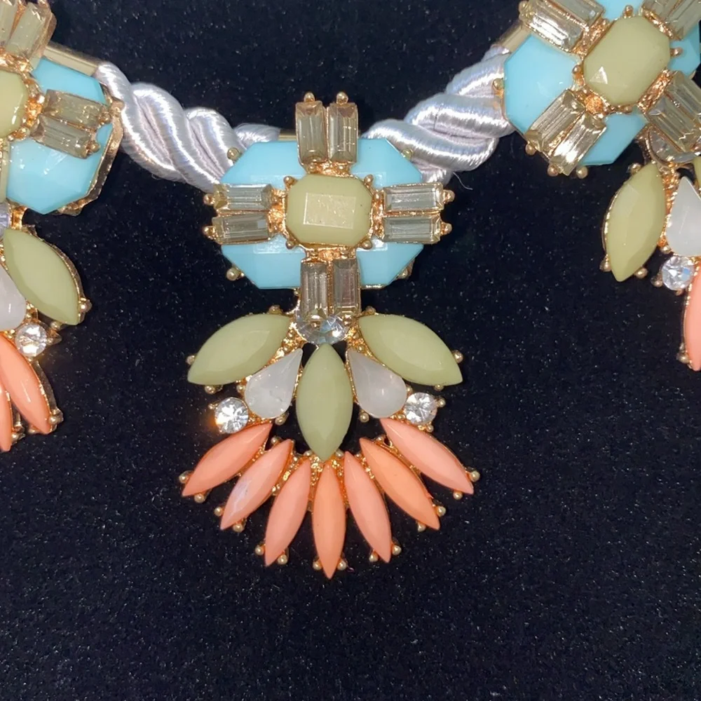 Bansri Multicolor Statement Necklace NWT